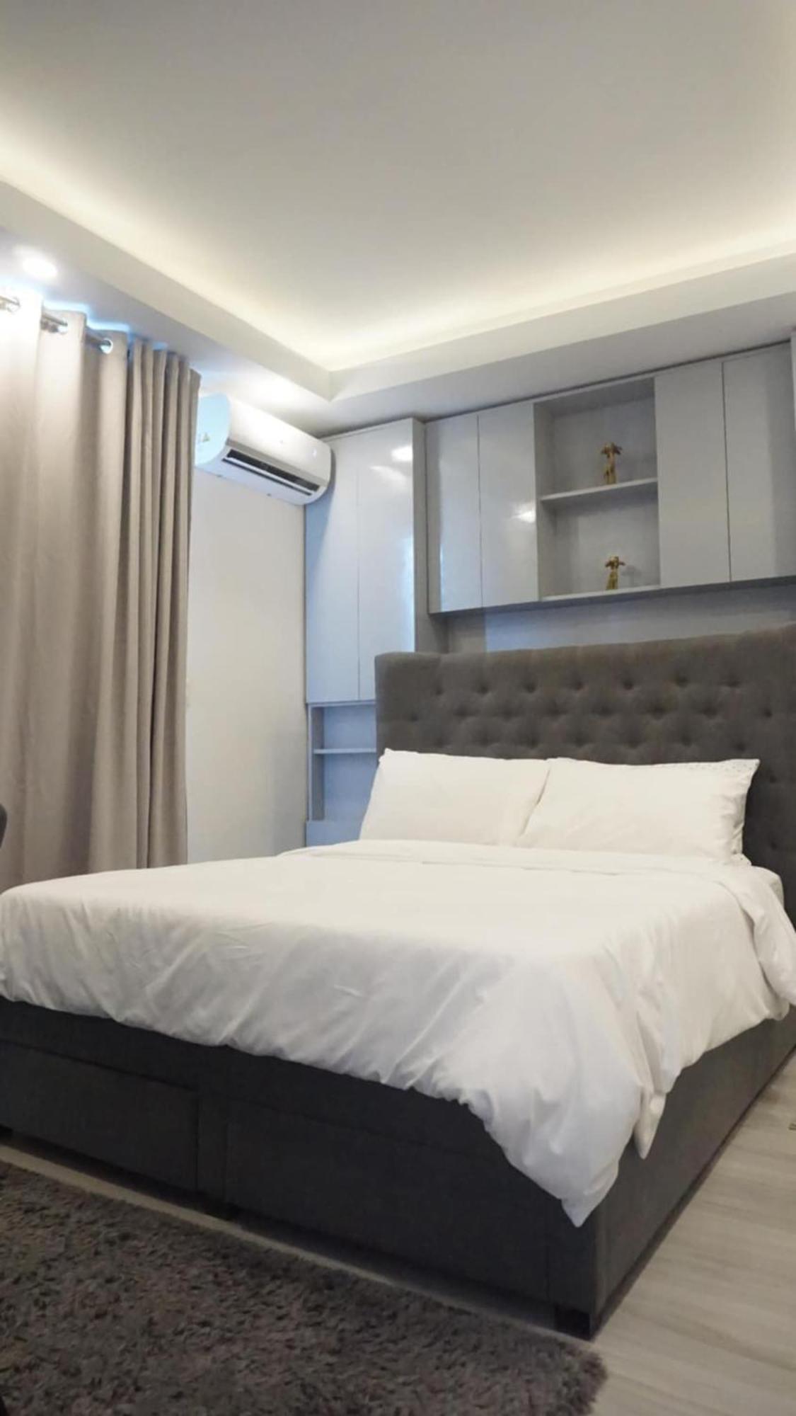 One Madison Tower 3 Deluxe Condo: Megaworld Boulevard Retreat Iloilo City Exterior photo