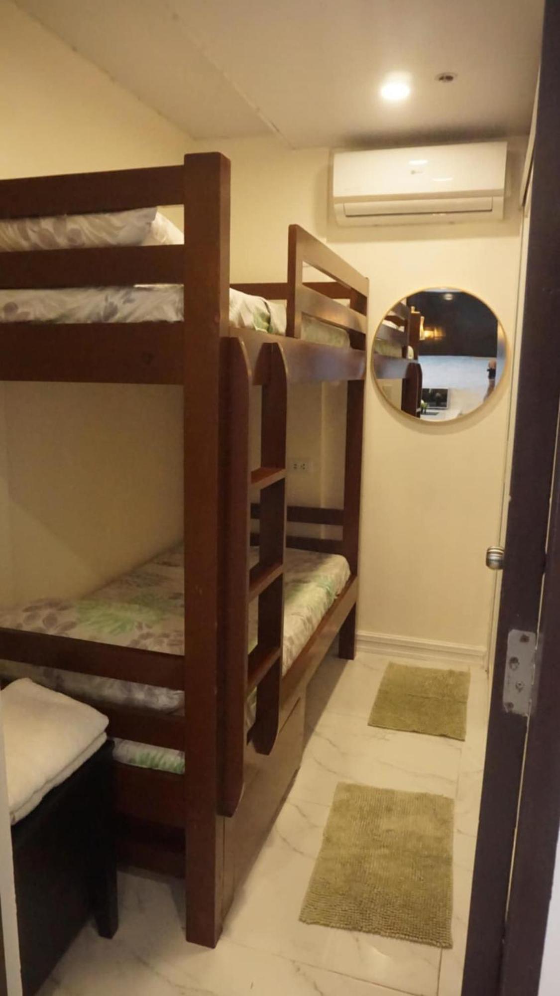 One Madison Tower 3 Deluxe Condo: Megaworld Boulevard Retreat Iloilo City Exterior photo