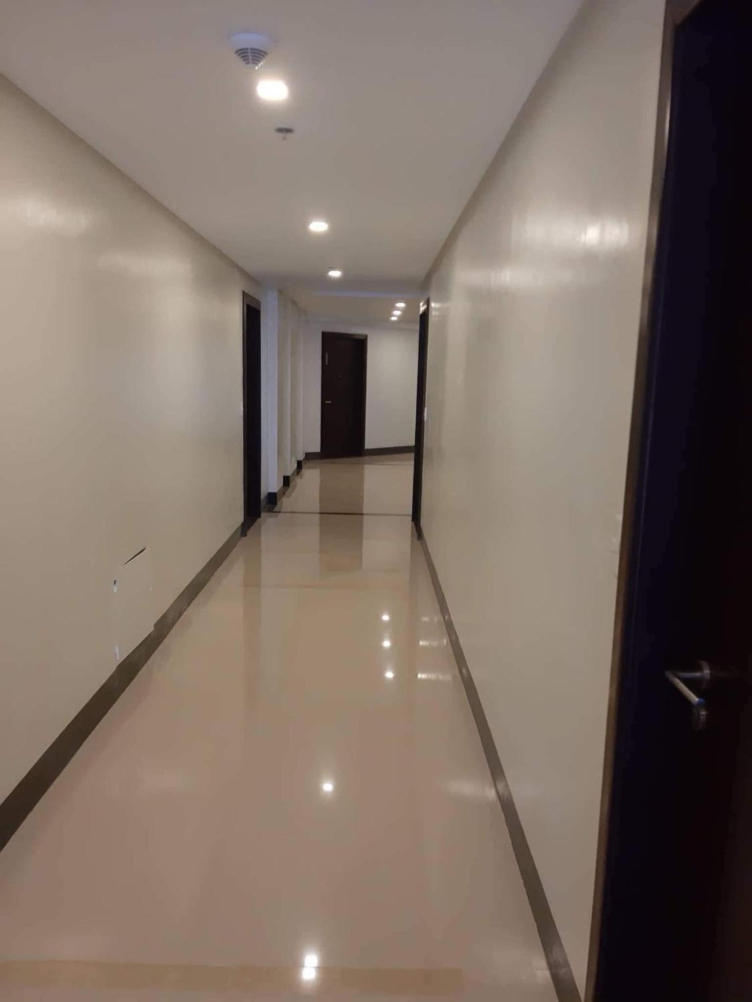 One Madison Tower 3 Deluxe Condo: Megaworld Boulevard Retreat Iloilo City Exterior photo